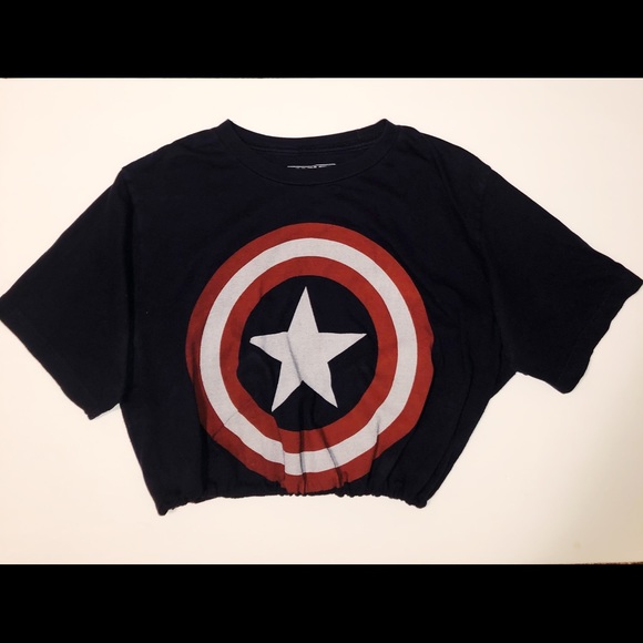 Captain America Croptop - Picture 1 of 3